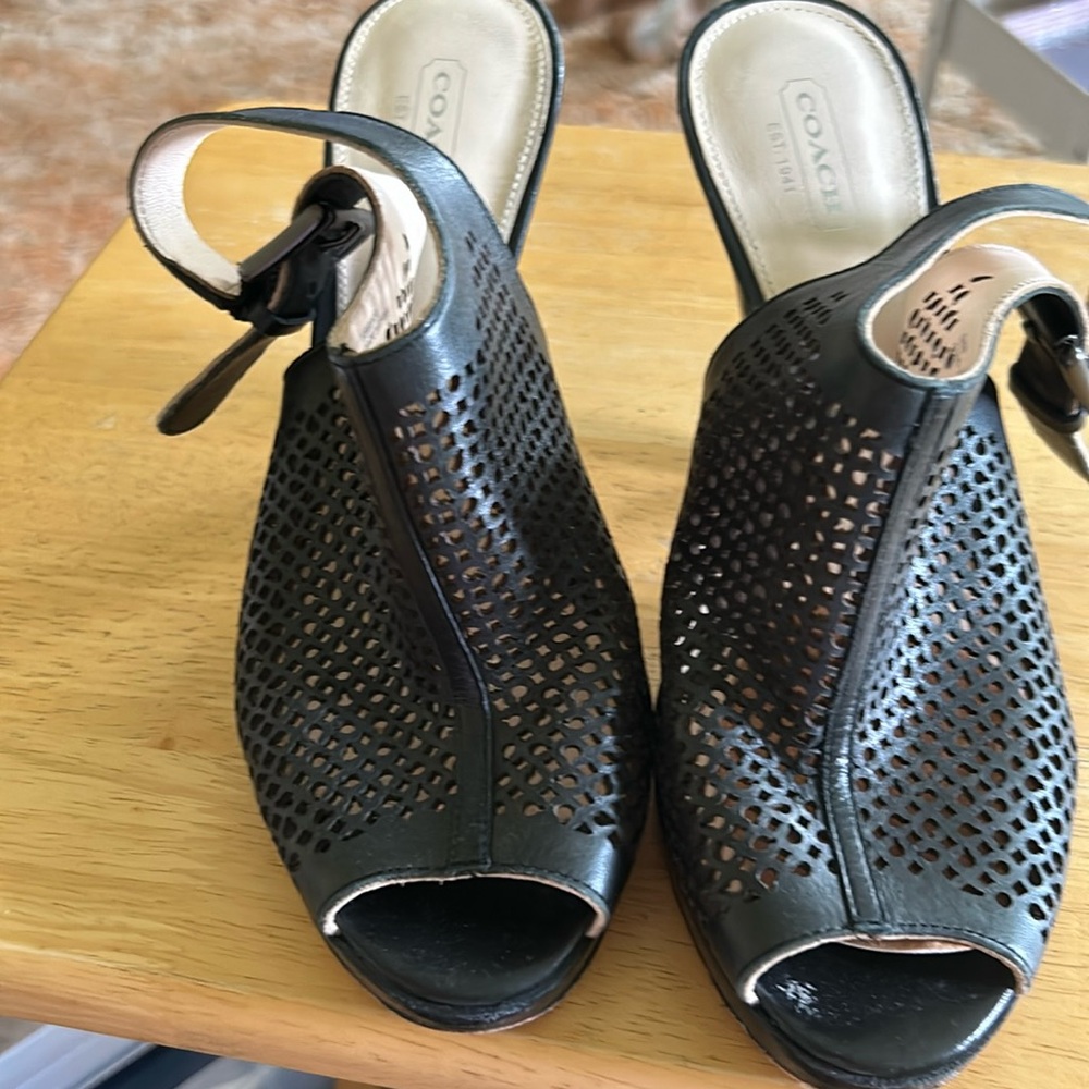 Coach sandals